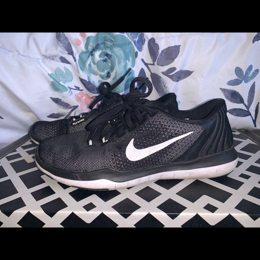 Nike Fly Wires